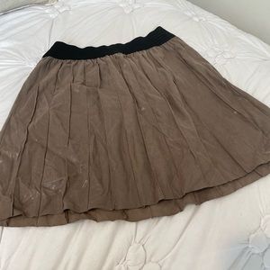 Medium Skirt